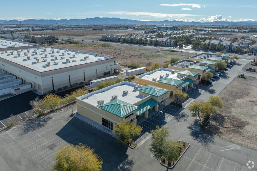 More Photos Of 6410 S Tenaya Way, Las Vegas Unknown For Lease