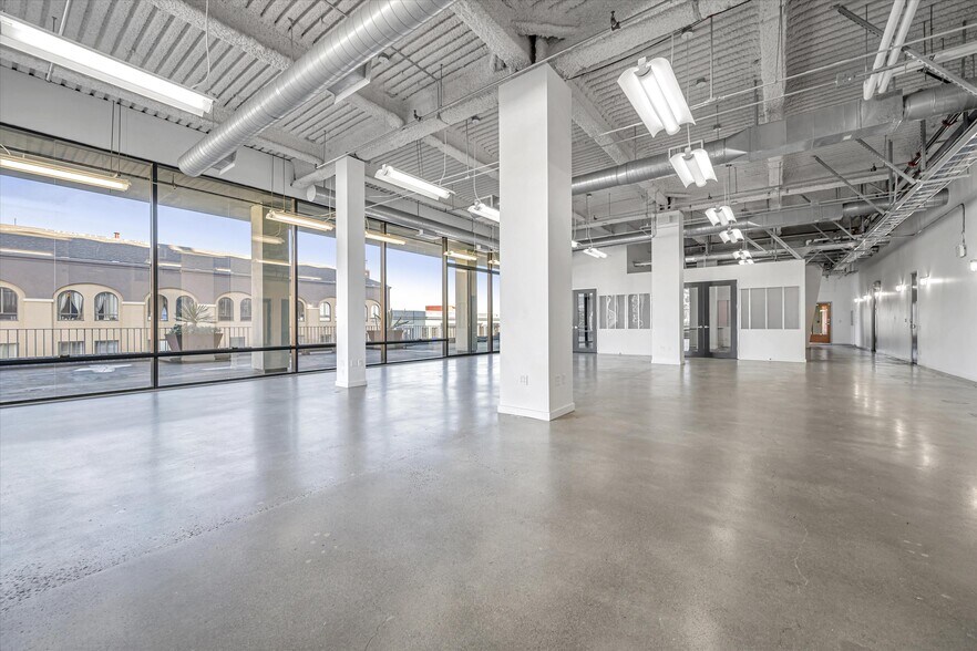 More Photos Of 2601 Mission St, San Francisco Office For Lease
