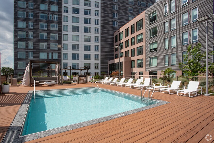 More Photos Of 125 Guest St, Boston Apartments For Lease