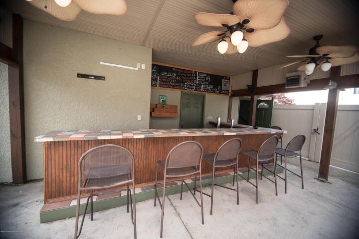 More Photos Of 524 Court St, Scranton General Retail For Sale