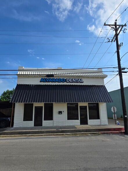 Primary Photo Of 202 E Weaver Ave, Alvarado Medical For Sale