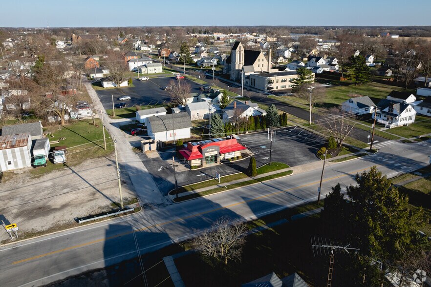 More Photos Of 204 N Benton St, Oak Harbor Storefront For Sale