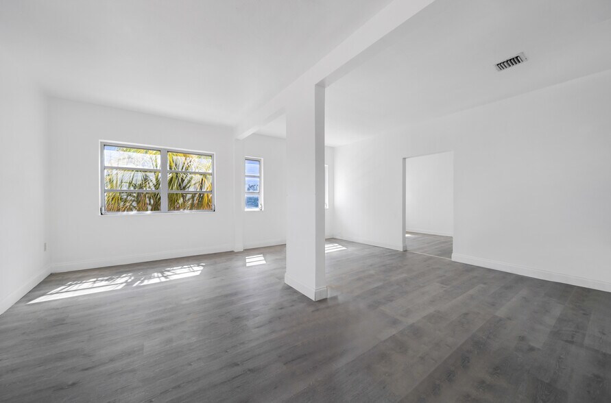 More Photos Of 3471-3475 SW 8th St, Miami Unknown For Lease