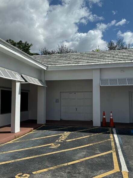 More Photos Of 6497 Sunset Strip, Sunrise General Retail For Sale