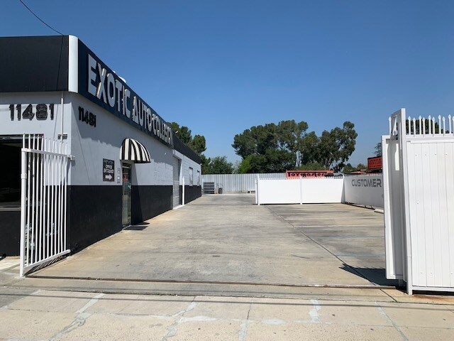 More Photos Of 11481 Ventura Blvd, Studio City Auto Repair For Lease