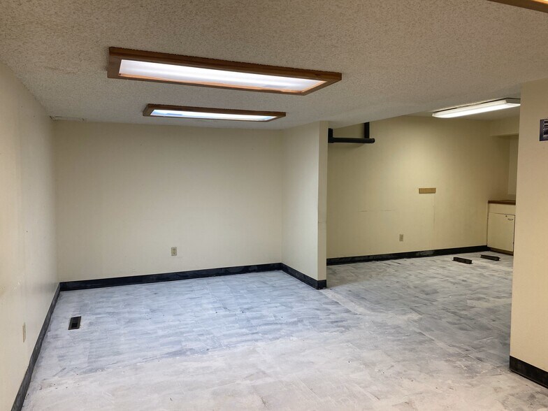 More Photos Of 509 Colorado Ave, Pueblo Medical For Lease