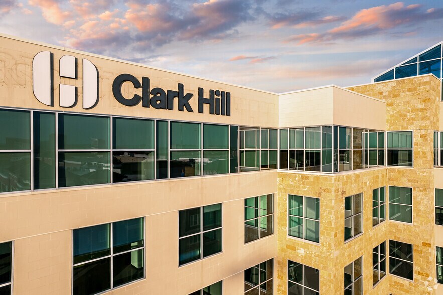 More Photos Of 2600 N Dallas Pky, Frisco Office For Lease