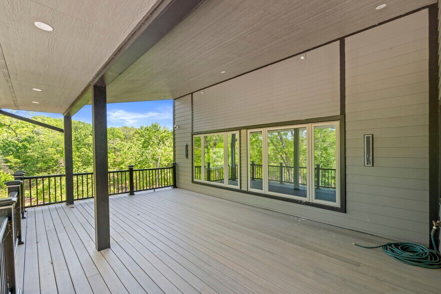 More Photos Of 18649 & 18645 Saddle Shop Ln, Springdale Lodge Meeting Hall For Sale