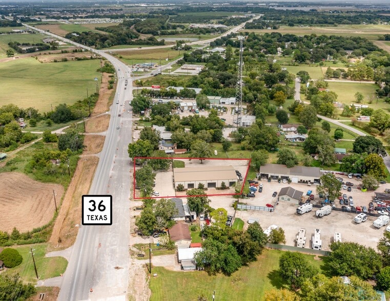 Primary Photo Of 6927 Highway 36 S, Rosenberg Office For Lease
