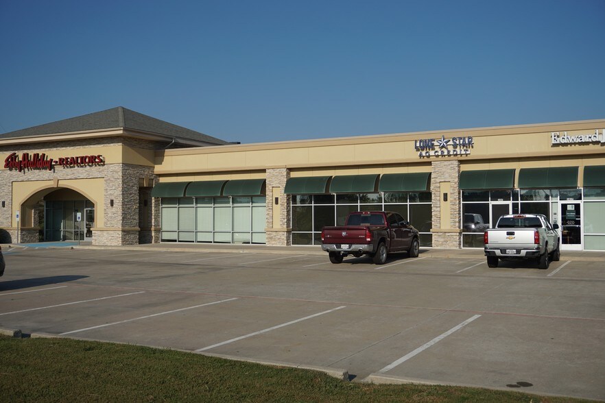 More Photos Of 3427-3445 N FM 1417, Sherman Storefront Retail Office For Lease