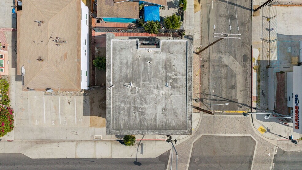 More Photos Of 1089 E 7th St, Long Beach Apartments For Sale