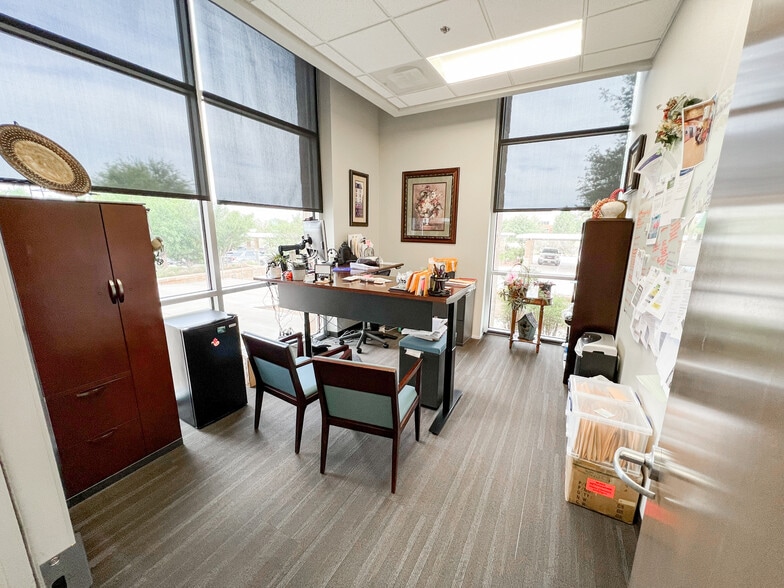 More Photos Of 6401 Holiday Hill Rd, Midland Office For Lease