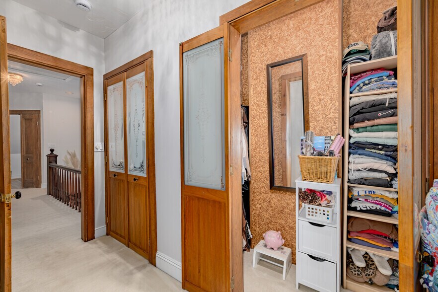 More Photos Of 2 Perry St, Morristown Office Residential For Sale