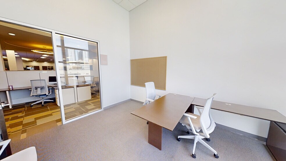 More Photos Of 1501 Biscayne Blvd, Miami Office Residential For Lease