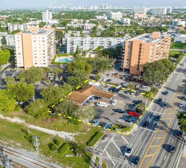 More Photos Of 1401 NE 123rd St, North Miami Auto Repair For Lease