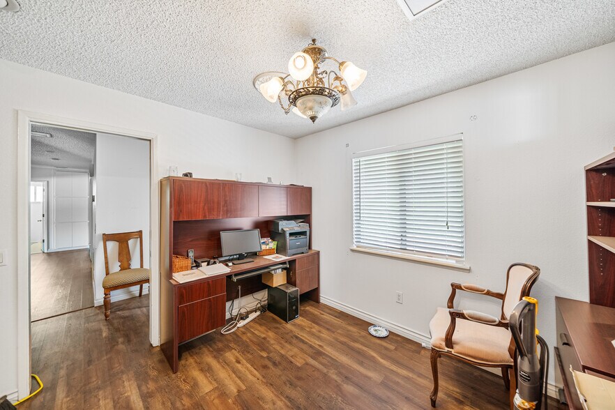 More Photos Of 11550 Raspberry Ln, Oak Glen Specialty For Sale