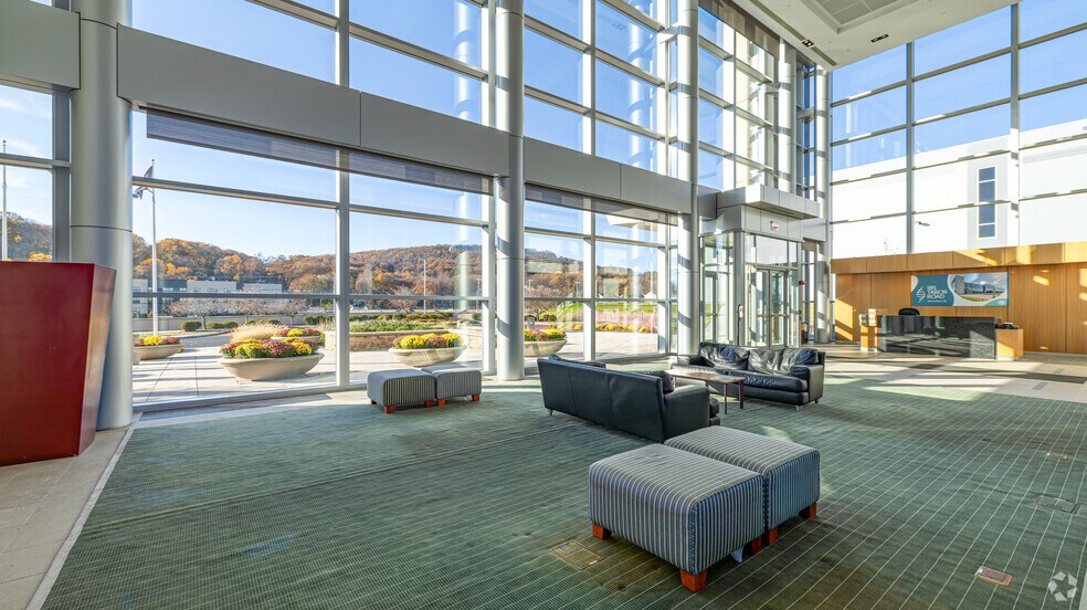 More Photos Of 185 Tabor Rd, Morris Plains Office For Sale