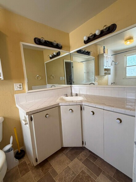More Photos Of 1115 N Cleveland St, Enid Land For Sale