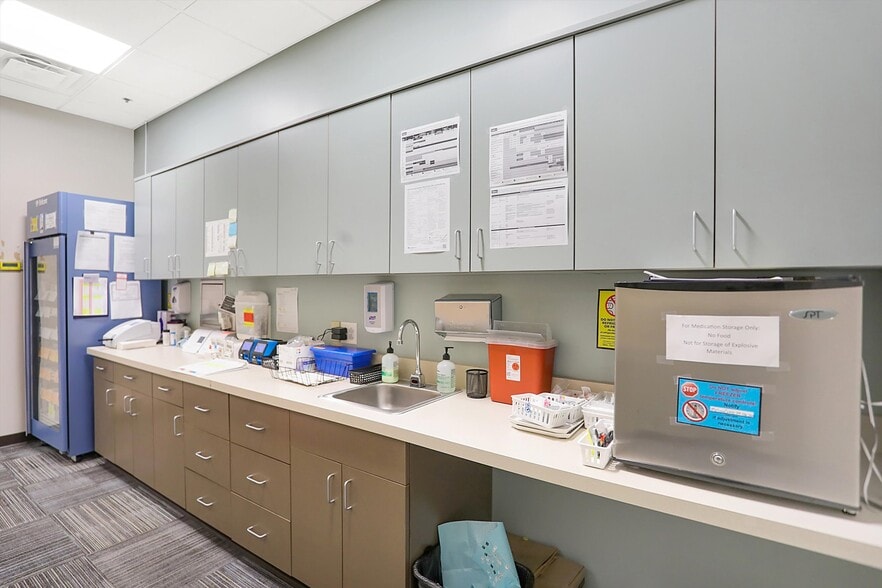 More Photos Of 1000 S US Highway 31, Greenwood Medical For Sale
