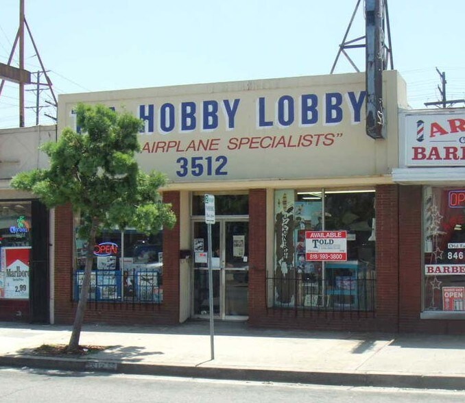 More Photos Of 3512 W Victory Blvd, Burbank Storefront For Sale