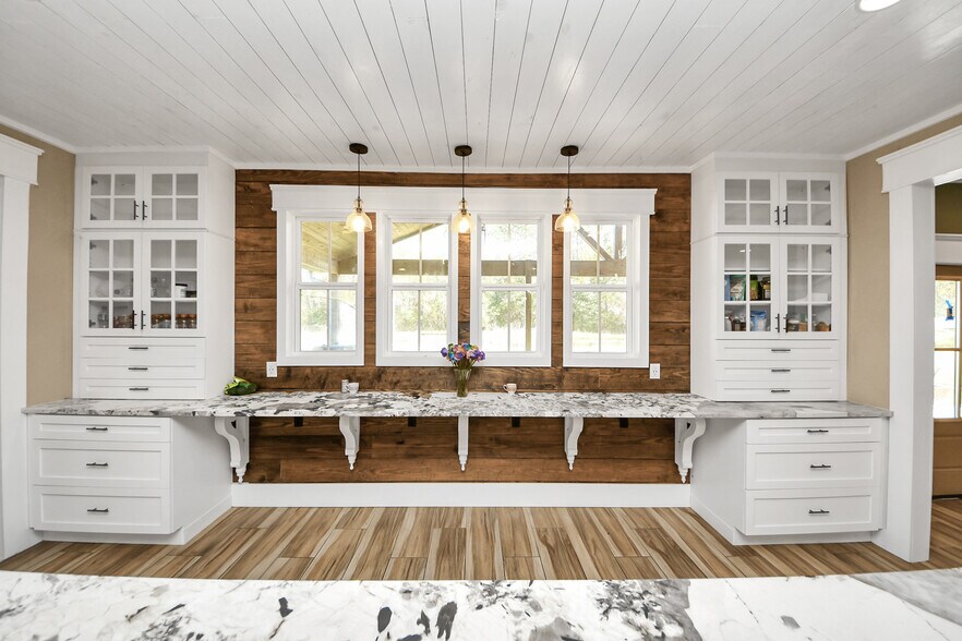 More Photos Of 17188 Highway 321, Dayton Specialty For Sale