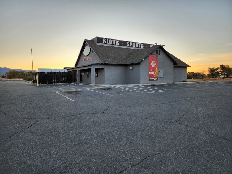 More Photos Of 2101 E Gamebird Rd, Pahrump Restaurant For Sale