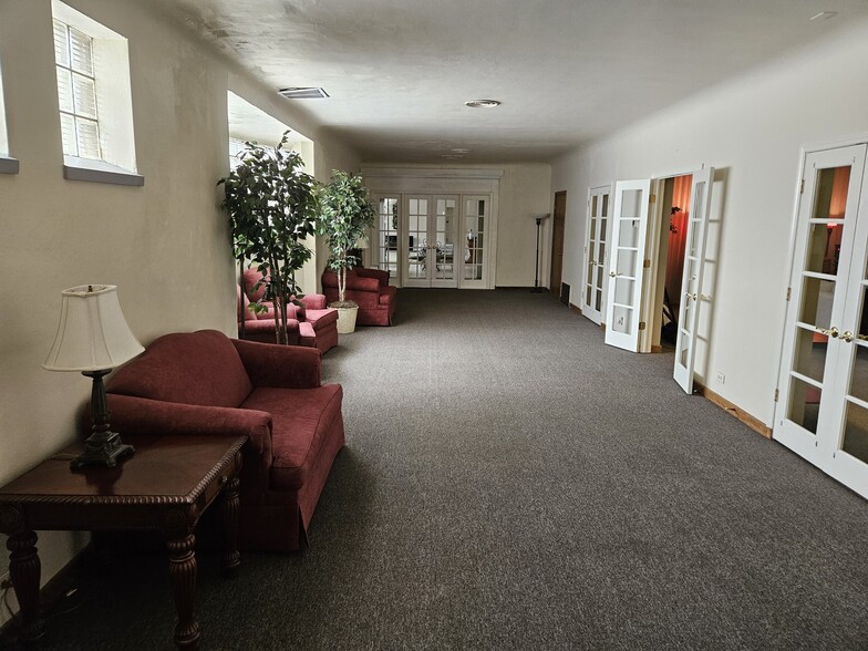 More Photos Of 248 155th Pl, Calumet City Specialty For Sale