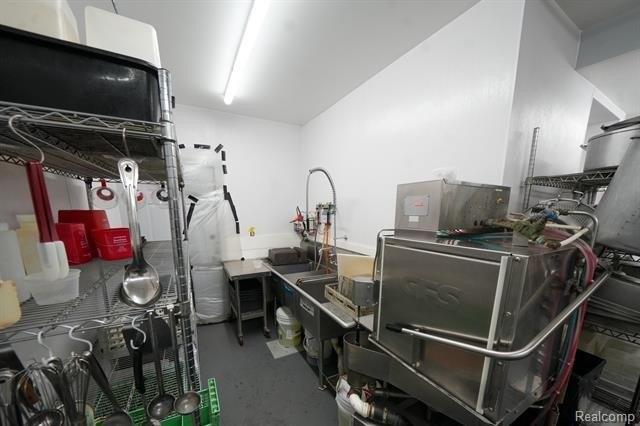 More Photos Of 202 Butler St, Saugatuck Restaurant For Sale