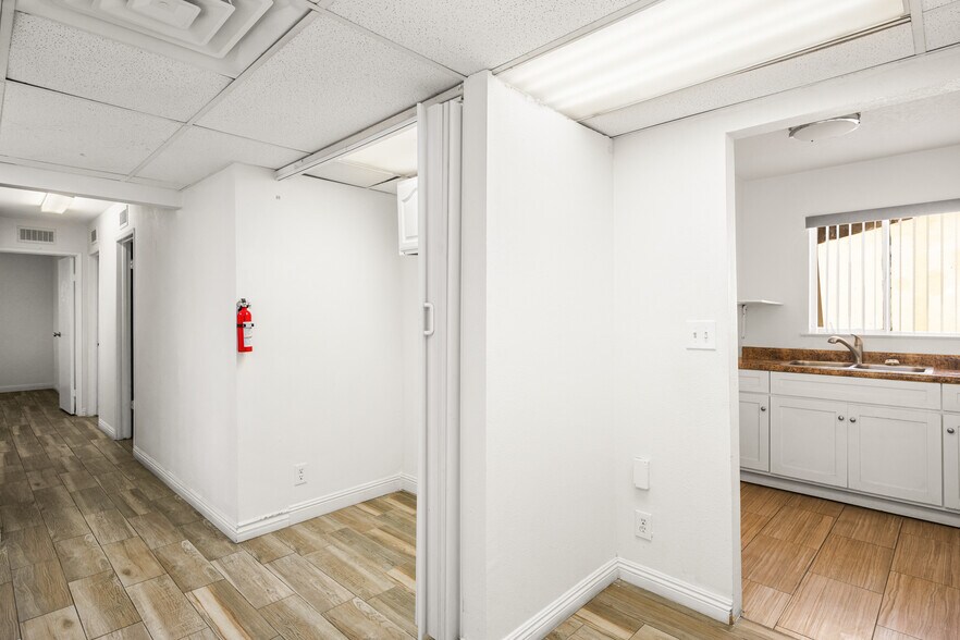 More Photos Of 620 S Euclid St, Anaheim Office For Sale