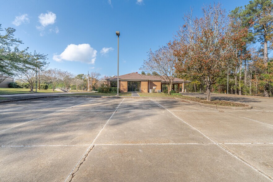 More Photos Of 6408 Highway 28 E, Pineville Office For Sale