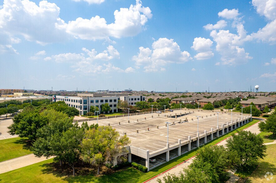 More Photos Of 1707 Market Place Blvd, Irving Office For Sale