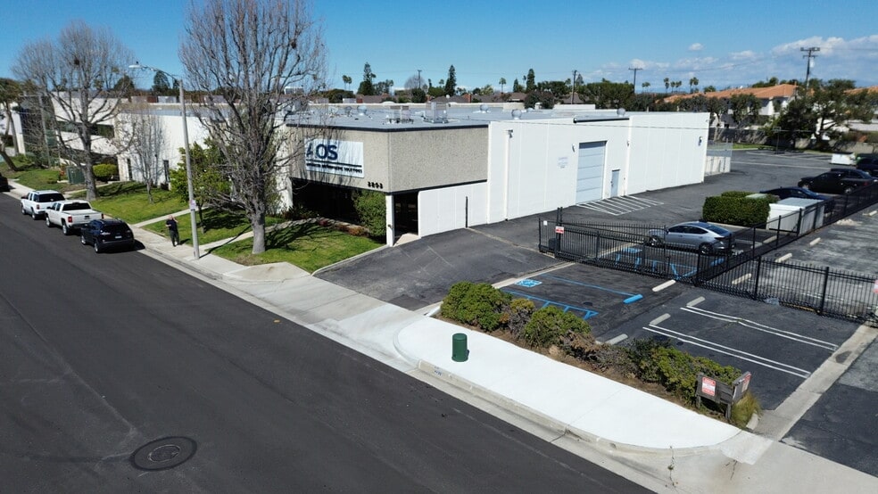 More Photos Of 3203-3209 Kashiwa St, Torrance Warehouse For Lease