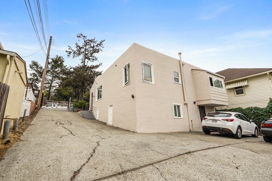 More Photos Of 8117 Ney Ave, Oakland Apartments For Sale
