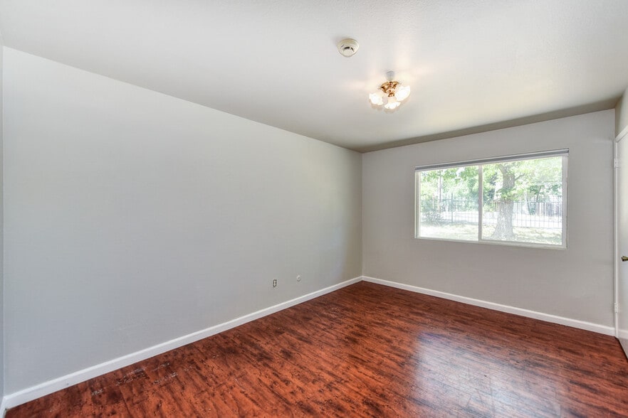 More Photos Of 7710 Sunset Ave, Fair Oaks Assisted Living For Sale