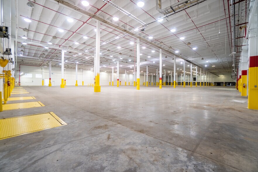 More Photos Of 3145 Elmore Rd, Wetumpka Manufacturing For Lease