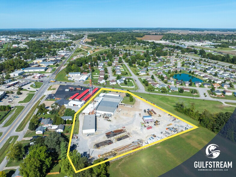 More Photos Of 5630 Airline Rd, Henderson Manufacturing For Lease