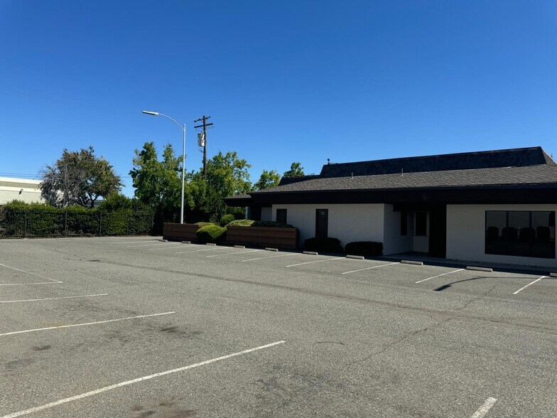 More Photos Of 1868-1872 Stone Ave, San Jose Manufacturing For Lease
