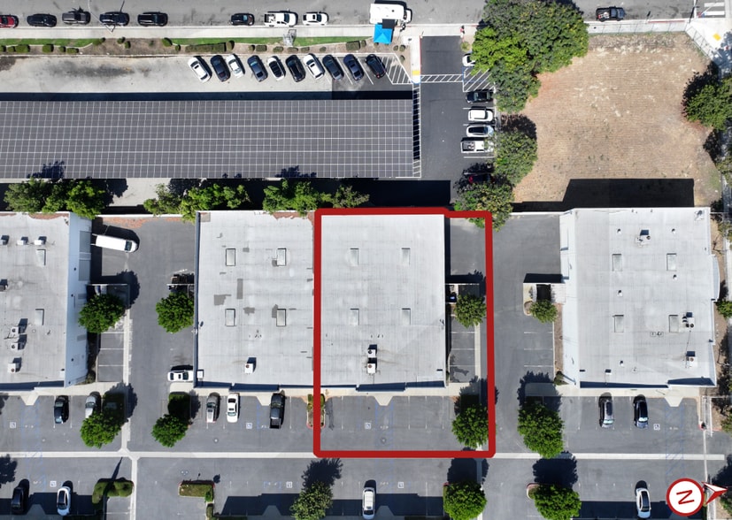 More Photos Of 1986 W Holt Ave, Pomona Warehouse For Sale