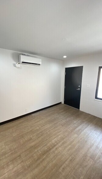 More Photos Of 4417-4419 Rowland Ave, El Monte Warehouse For Lease