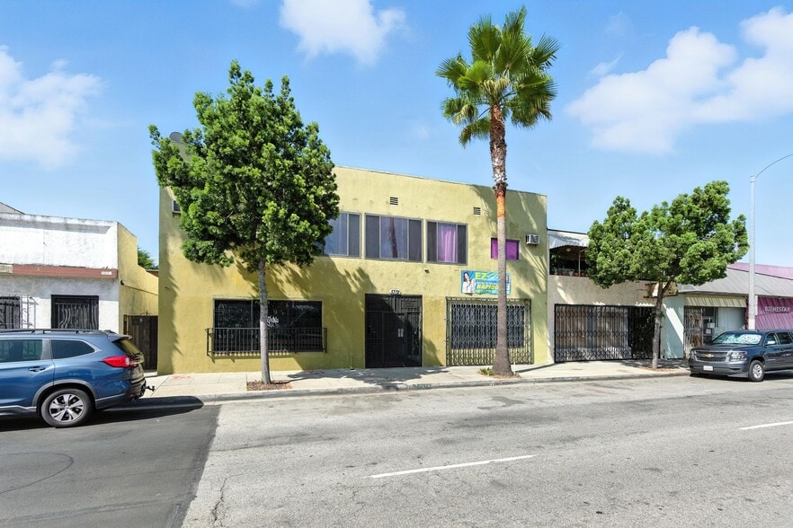 Primary Photo Of 5332 Beverly Blvd, Los Angeles Office Residential For Sale