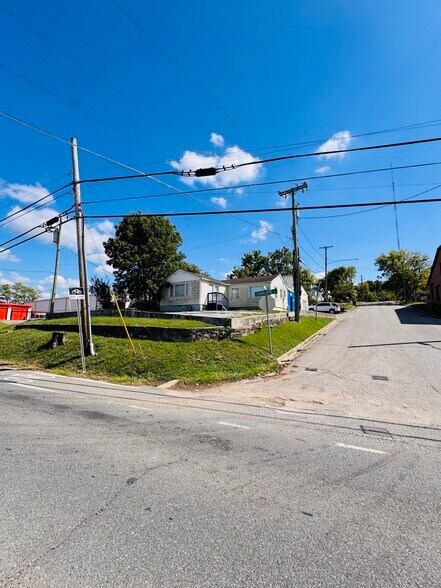 Primary Photo Of 6119 Charlotte Ave, Nashville Storefront Retail Office For Sale