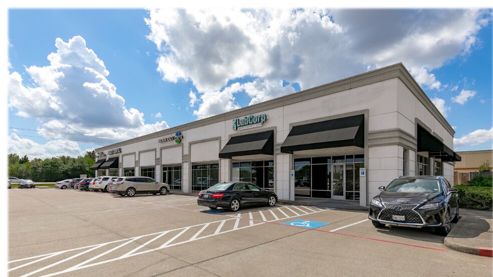 More Photos Of 8619 Broadway St, Pearland Medical For Lease
