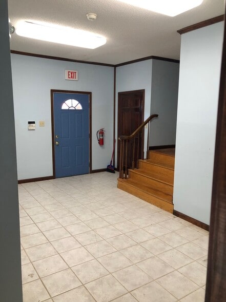 More Photos Of 1904 22nd Ave, Gulfport Office For Sale