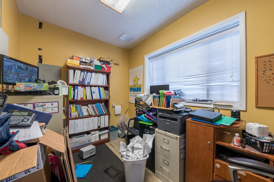 More Photos Of 325 Connellsville St, Uniontown Daycare Center For Sale