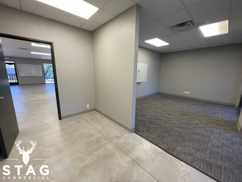 More Photos Of 1716 Scripture St, Denton Office Residential For Lease