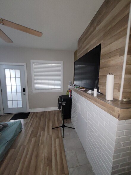 More Photos Of 2536 Indianapolis Ave, Indianapolis Apartments For Sale