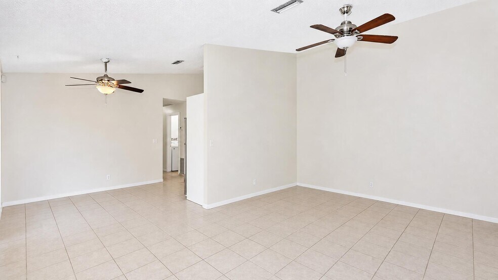 More Photos Of 11281 NW 39th St, Coral Springs Multifamily For Sale