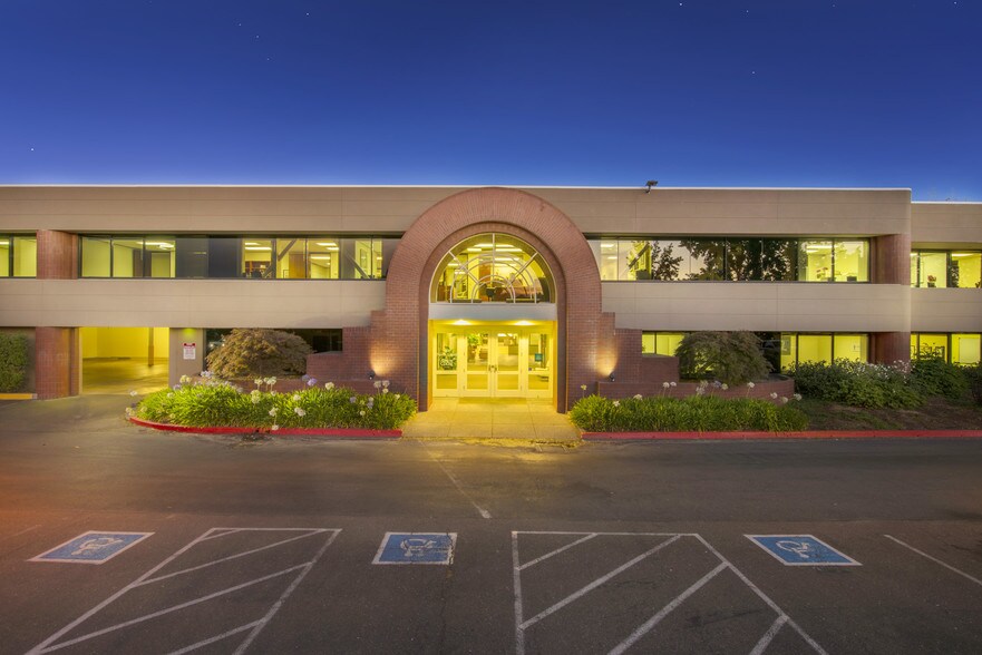 More Photos Of 1260 N Dutton Ave, Santa Rosa Office For Lease