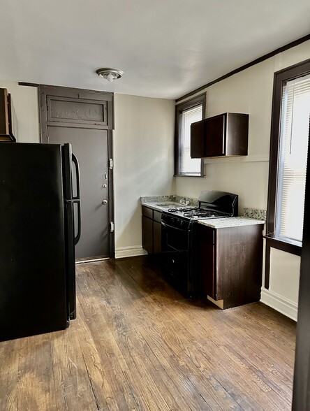 More Photos Of 11343 S King Dr, Chicago Apartments For Sale