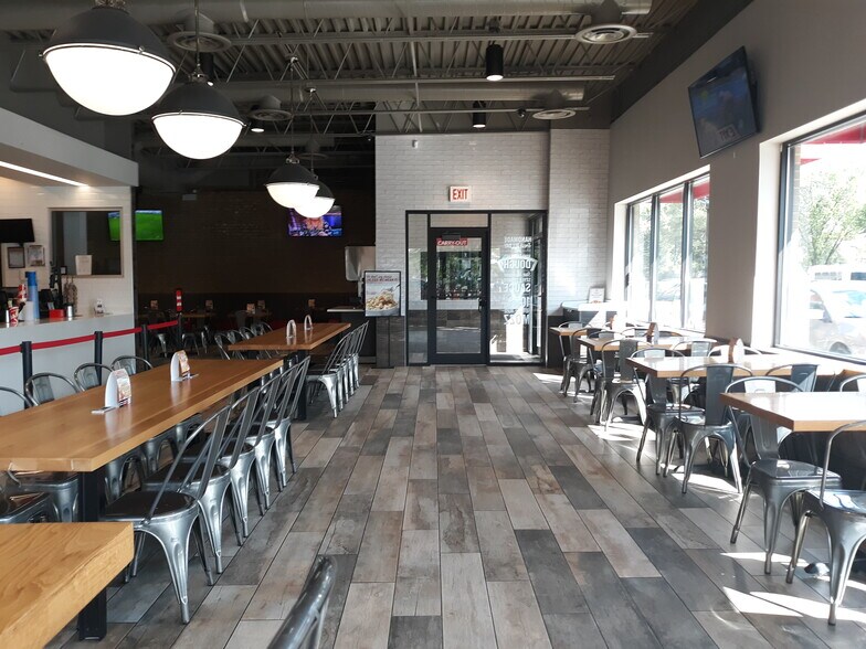 More Photos Of 5554 W Fullerton Ave, Chicago Restaurant For Sale